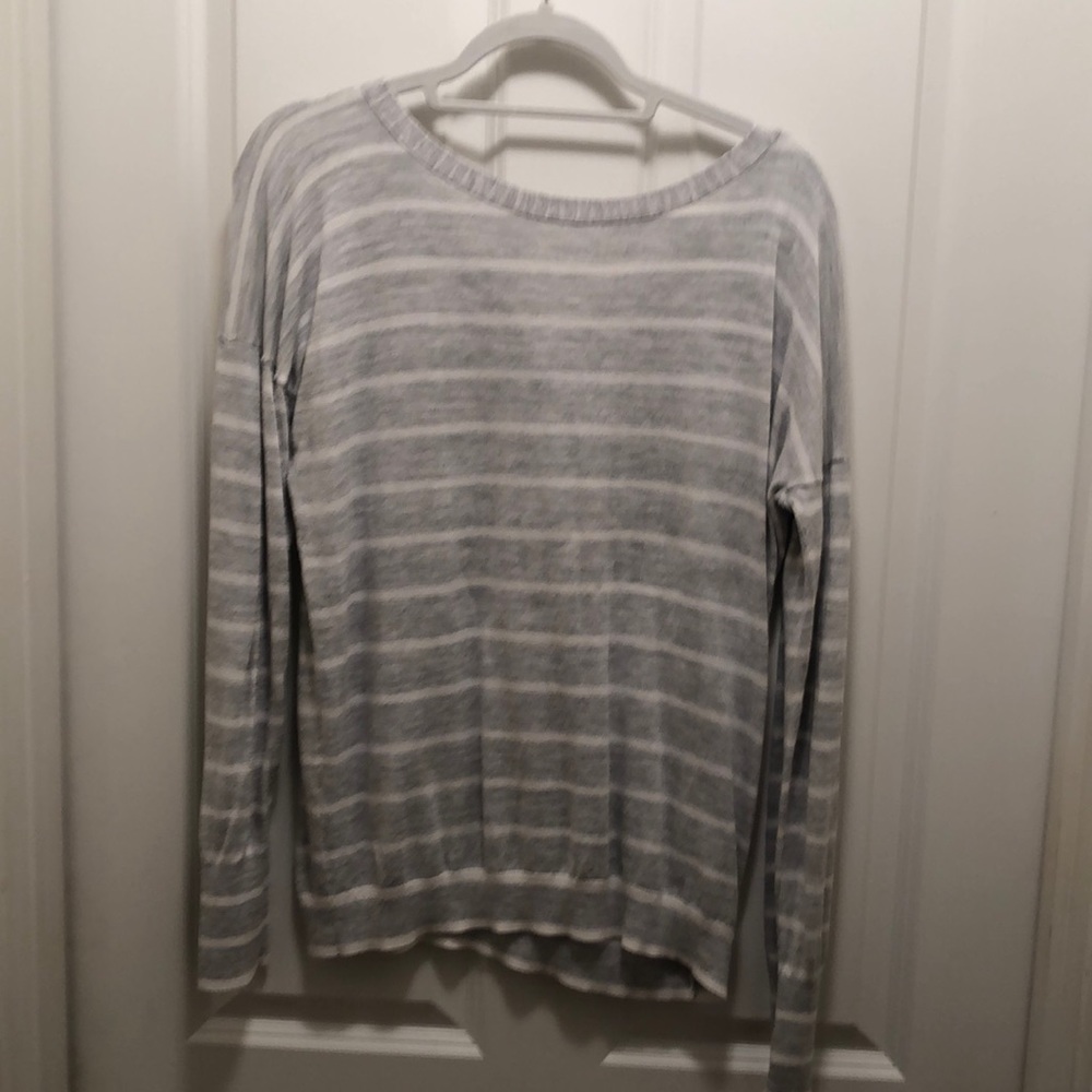 Banana Republic grey striped v back sweater